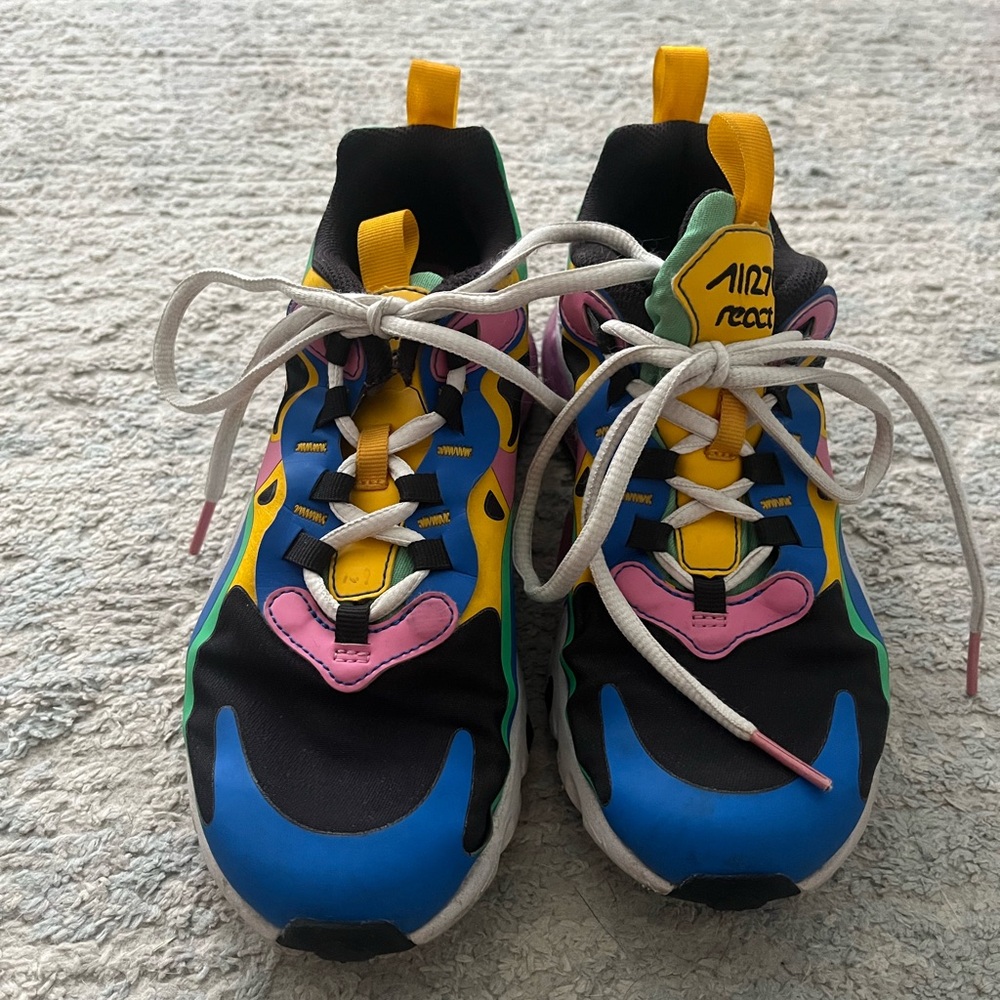 Nike kids air270 react